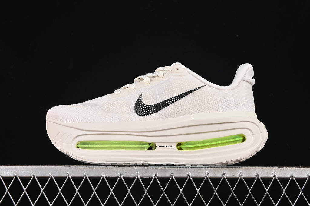 TENIS - NIKE VOMERO PREMIUM