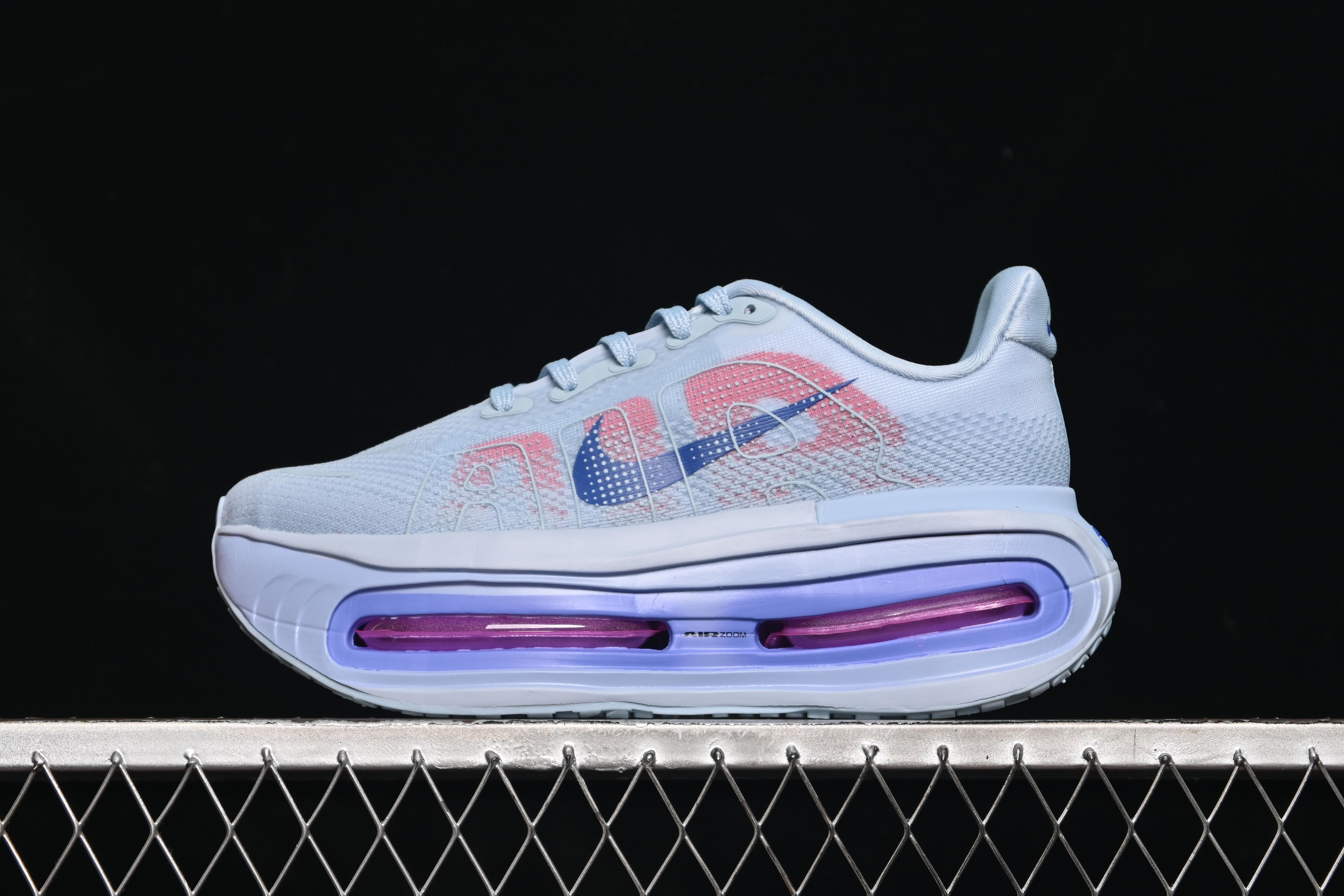 TENIS - NIKE VOMERO PREMIUM
