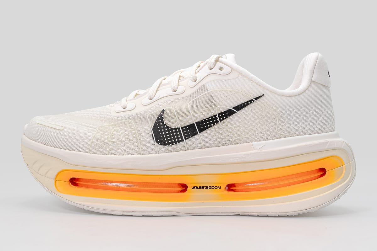 TENIS - NIKE VOMERO PREMIUM