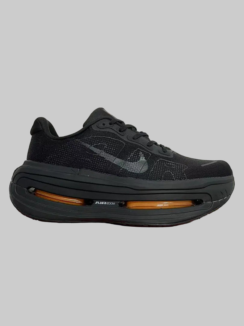 TENIS- NIKE VOMERO PREMIUM