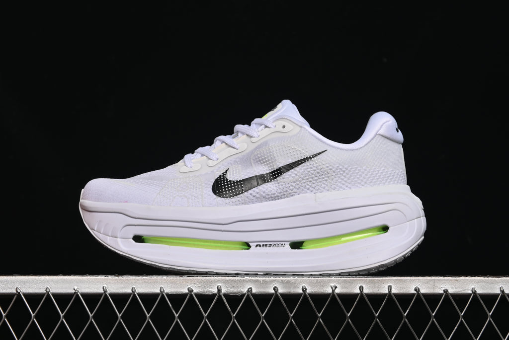 TENIS - NIKE VOMERO PREMIUM