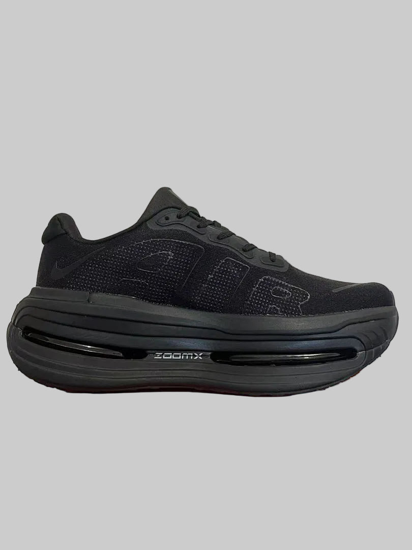TENIS- NIKE VOMERO PREMIUM